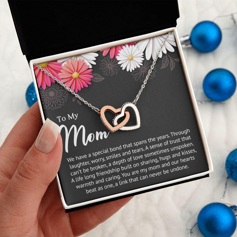 To My Mom Interlocking Hearts Necklace, Gift for Mom from Daughter, Mothers Day Gift With Message Card, Christmas Present, Mom Jewelry, Mom's Day Necklace, Mom Gift From Son, Mom Birthday Gift,
